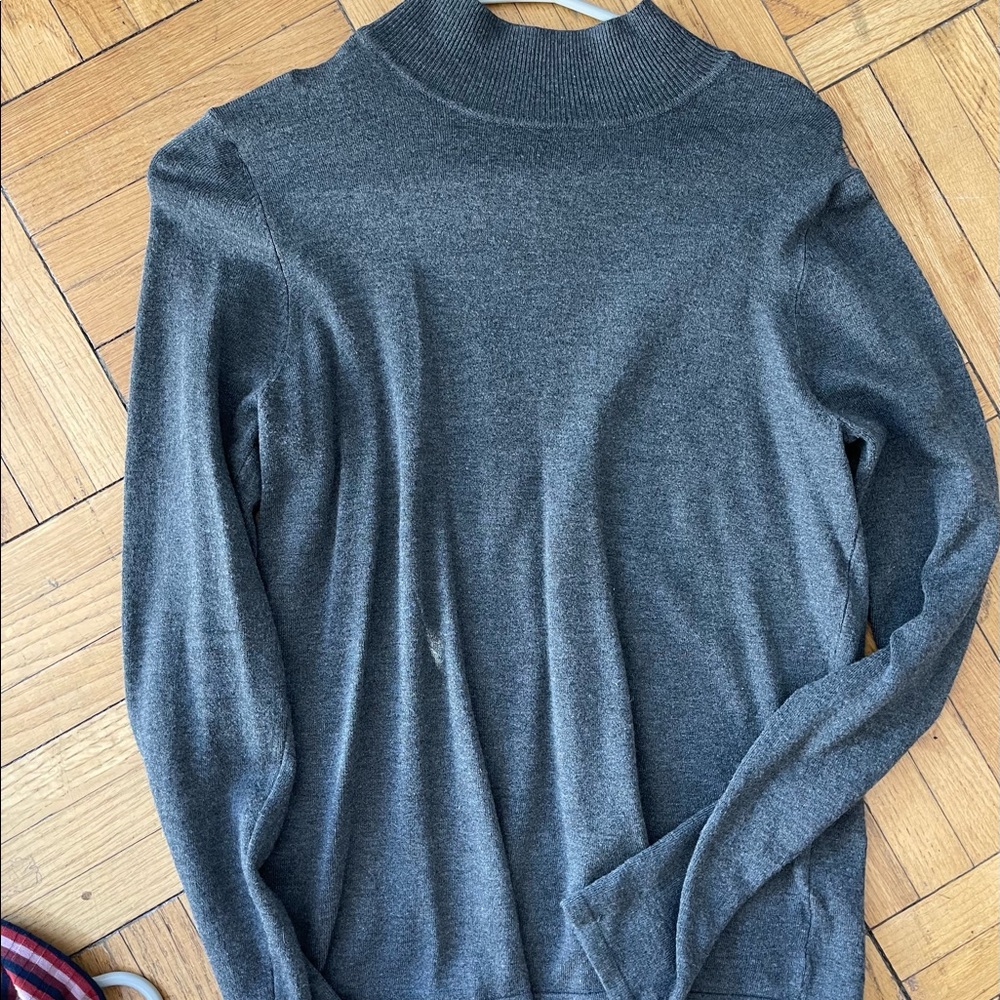 Philosophy gray fitted turtleneck